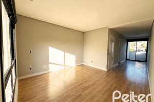 Casa em Condomínio à venda com 140m², 3 dormitórios, 3 suítes, 2 vagas, no bairro Tristeza em Porto Alegre