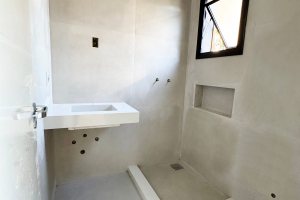Casa em Condomínio à venda com 140m², 3 dormitórios, 3 suítes, 2 vagas, no bairro Tristeza em Porto Alegre