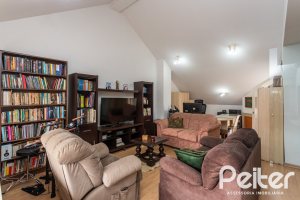 Casa em Condomínio à venda com 250m², 3 dormitórios, 1 suíte, 3 vagas, no bairro Tristeza em PORTO ALEGRE