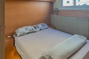 Apartamento à venda com 44m², 2 dormitórios, 1 vaga, no bairro Parque Santa Fé em Porto Alegre