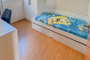 Apartamento à venda com 44m², 2 dormitórios, 1 vaga, no bairro Parque Santa Fé em Porto Alegre