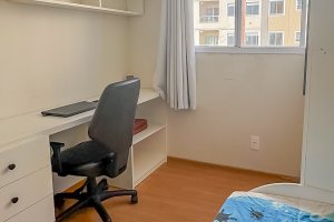 Apartamento à venda com 44m², 2 dormitórios, 1 vaga, no bairro Parque Santa Fé em Porto Alegre