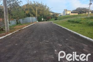 Terreno em condomínio à venda, no bairro Campo Novo em Porto Alegre