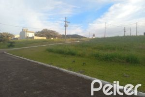Terreno em condomínio à venda, no bairro Campo Novo em Porto Alegre