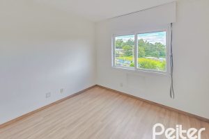 Apartamento à venda com 70m², 3 dormitórios, no bairro Cavalhada em Porto Alegre