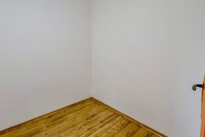Casa em Condomínio à venda com 102m², 3 dormitórios, 1 suíte, 1 vaga, no bairro Guarujá em Porto Alegre