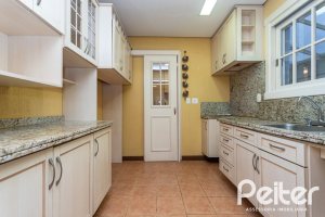 Casa em Condomínio à venda com 216m², 2 dormitórios, 2 suítes, 2 vagas, no bairro Terra Ville em PORTO ALEGRE