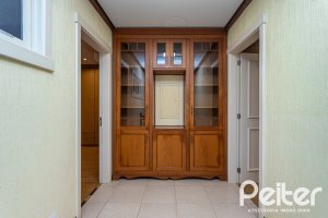 Casa em Condomínio à venda com 216m², 2 dormitórios, 2 suítes, 2 vagas, no bairro Terra Ville em PORTO ALEGRE