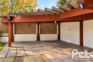 Casa à venda com 334m², 4 dormitórios, 1 suíte, no bairro Jardim Isabel em Porto Alegre