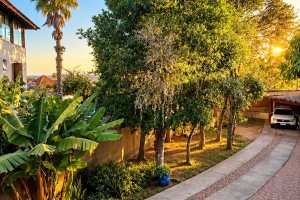 Casa à venda com 334m², 4 dormitórios, 1 suíte, no bairro Jardim Isabel em Porto Alegre