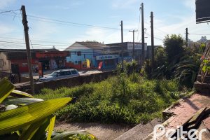 Terreno à venda com 554m², no bairro Tristeza em Porto Alegre