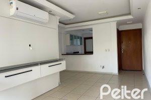 Apartamento à venda com 84m², 2 dormitórios, 1 suíte, 2 vagas, no bairro Tristeza em Porto Alegre