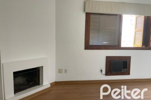 Apartamento à venda com 84m², 2 dormitórios, 1 suíte, 2 vagas, no bairro Tristeza em Porto Alegre