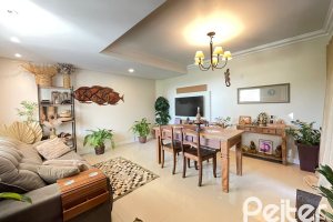 Casa em Condomínio à venda com 105m², 3 dormitórios, 1 suíte, 2 vagas, no bairro Tristeza em Porto Alegre