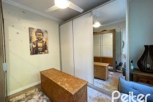 Casa em Condomínio à venda com 105m², 3 dormitórios, 1 suíte, 2 vagas, no bairro Tristeza em Porto Alegre