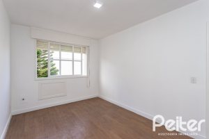 Apartamento à venda com 69m², 3 dormitórios, no bairro Cristal em Porto Alegre