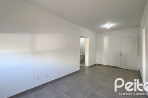 Apartamento à venda com 47m², 1 dormitório, no bairro Tristeza em Porto Alegre