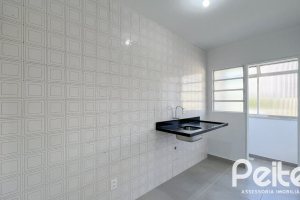 Apartamento à venda com 47m², 1 dormitório, no bairro Tristeza em Porto Alegre