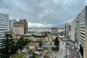 Comercial à venda com 32m², no bairro Centro Histórico em Porto Alegre