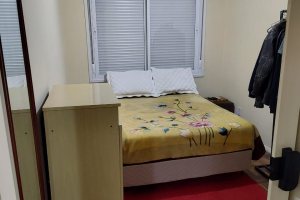 Apartamento à venda com 42m², 1 dormitório, 1 vaga, no bairro Cristal em Porto Alegre