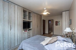 Casa à venda com 149m², 3 dormitórios, 1 suíte, 3 vagas, no bairro Ipanema em Porto Alegre