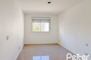 Apartamento à venda com 57m², 2 dormitórios, 1 suíte, 1 vaga, no bairro Vila Nova em PORTO ALEGRE