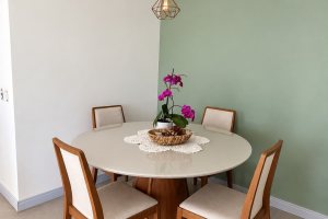 Apartamento à venda com 81m², 2 dormitórios, 1 suíte, 1 vaga, no bairro Santa Maria Goretti em Porto Alegre