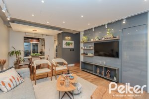 Casa em Condomínio à venda com 154m², 3 dormitórios, 1 suíte, 2 vagas, no bairro Tristeza em Porto Alegre