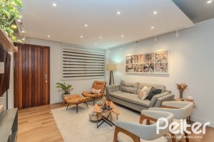 Casa em Condomínio à venda com 154m², 3 dormitórios, 1 suíte, 2 vagas, no bairro Tristeza em Porto Alegre