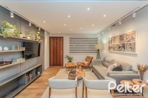 Casa em Condomínio à venda com 154m², 3 dormitórios, 1 suíte, 2 vagas, no bairro Tristeza em Porto Alegre