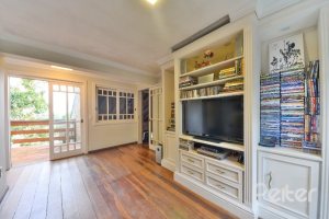  à venda, no bairro  em 