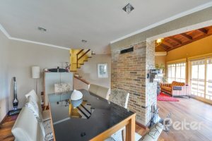  à venda, no bairro  em 