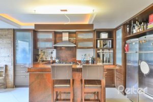  à venda, no bairro  em 