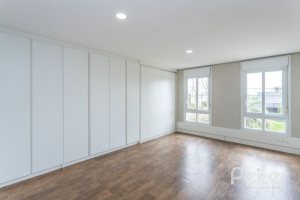Casa em Condomínio à venda com 243m², 3 dormitórios, 3 suítes, 4 vagas, no bairro Terra Ville em PORTO ALEGRE
