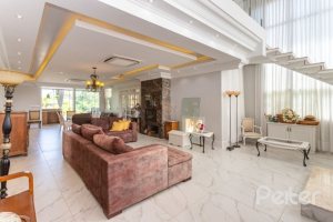 Casa em Condomínio à venda com 550m², 4 dormitórios, 4 suítes, 6 vagas, no bairro Terra Ville em Porto Alegre