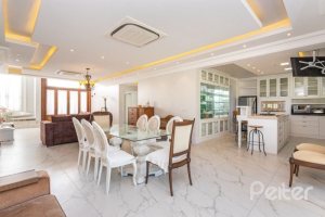 Casa em Condomínio à venda com 550m², 4 dormitórios, 4 suítes, 6 vagas, no bairro Terra Ville em Porto Alegre