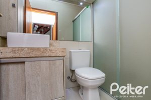 Casa à venda com 145m², 3 dormitórios, 1 suíte, 2 vagas, no bairro Hípica em Porto Alegre