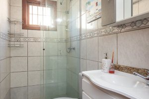 Casa em Condomínio à venda com 97m², 3 dormitórios, 2 vagas, no bairro Tristeza em Porto Alegre