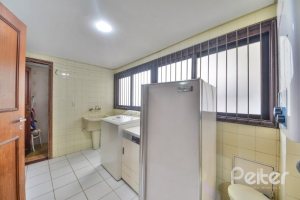 Apartamento à venda com 157m², 3 dormitórios, 1 suíte, 2 vagas, no bairro Tristeza em PORTO ALEGRE