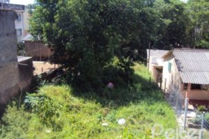Terreno à venda, no bairro Tristeza em Porto Alegre