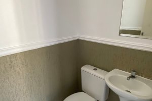 Casa à venda com 223m², 3 dormitórios, 1 suíte, 3 vagas, no bairro Guarujá em Porto Alegre