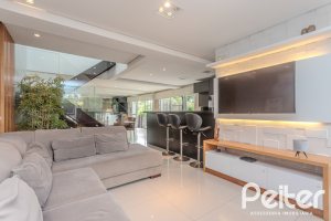 Casa em Condomínio à venda com 194m², 3 dormitórios, 3 suítes, 4 vagas, no bairro Ipanema em PORTO ALEGRE