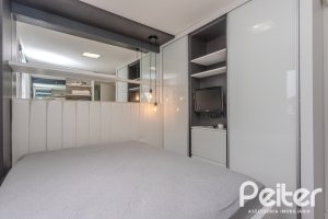 Casa em Condomínio à venda com 194m², 3 dormitórios, 3 suítes, 4 vagas, no bairro Ipanema em PORTO ALEGRE