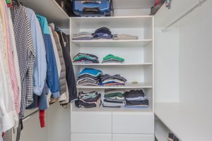 Casa em Condomínio à venda com 194m², 3 dormitórios, 3 suítes, 4 vagas, no bairro Ipanema em PORTO ALEGRE