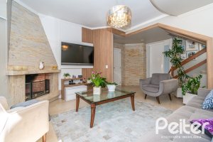  à venda, no bairro  em 