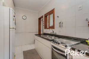 Cobertura à venda com 188m², 2 dormitórios, 2 suítes, 2 vagas, no bairro Tristeza em Porto Alegre
