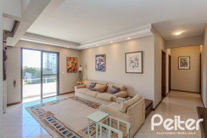 Cobertura à venda com 188m², 2 dormitórios, 2 suítes, 2 vagas, no bairro Tristeza em Porto Alegre