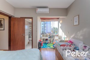 Cobertura à venda com 188m², 2 dormitórios, 2 suítes, 2 vagas, no bairro Tristeza em Porto Alegre