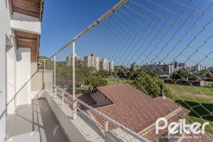 Cobertura à venda com 188m², 2 dormitórios, 2 suítes, 2 vagas, no bairro Tristeza em Porto Alegre