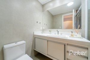  à venda, no bairro  em 